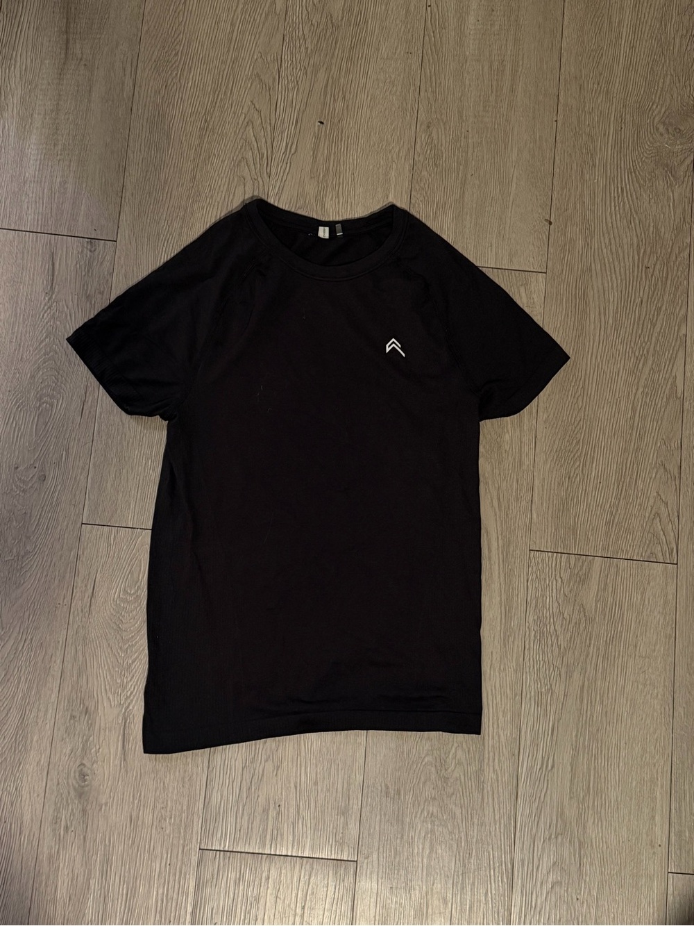 Oner Go To Seamless Fitted Top in black size s.